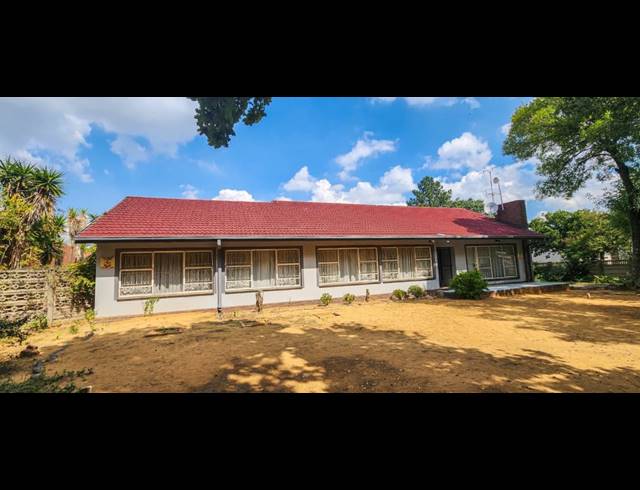 3 BEDROOM HOUSE FOR SALE IN SASOLBURG EXT 23